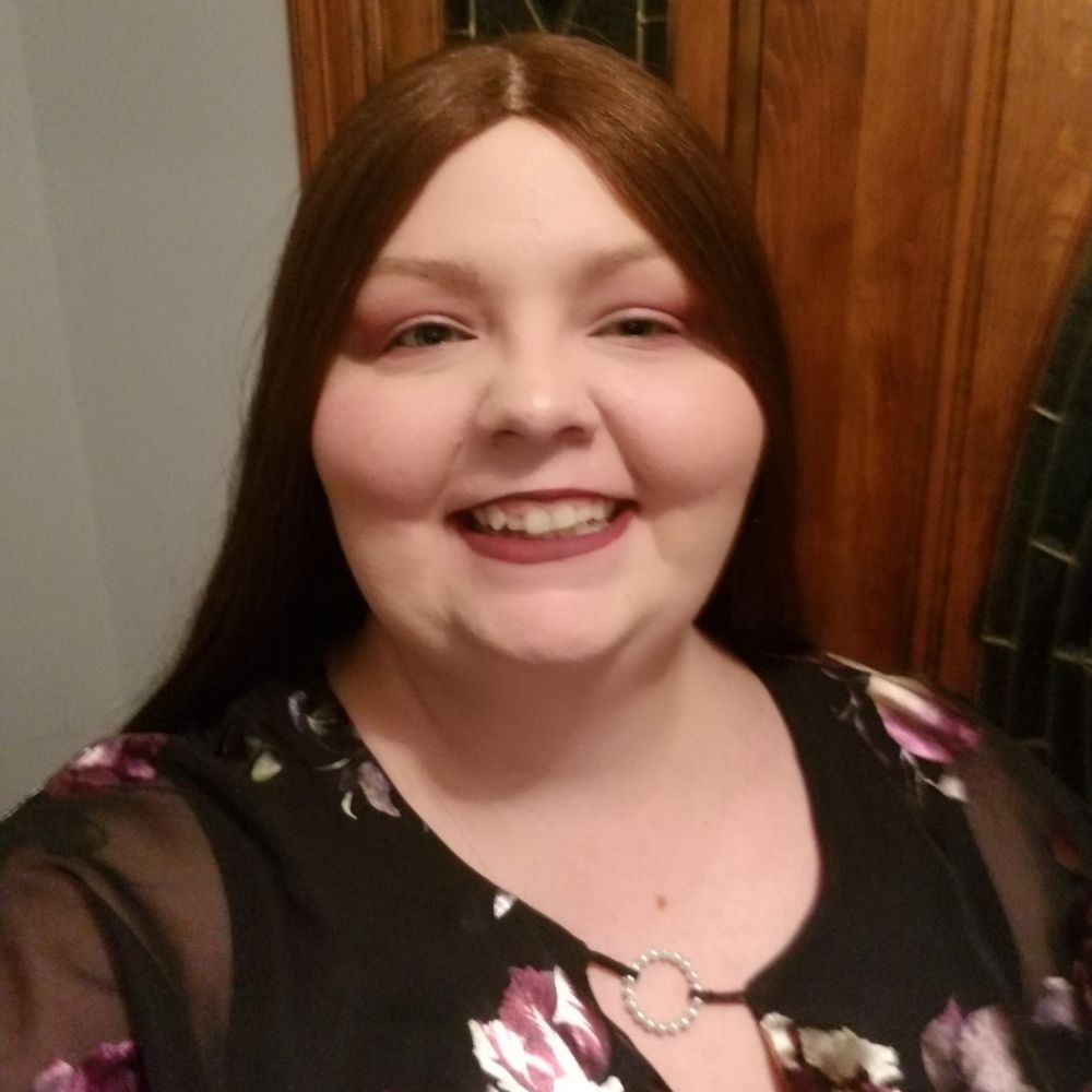 Meet your Posher, Courtney